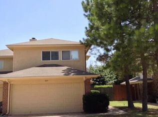 527 Essex Pl, Euless, TX 76039