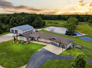 351 S Essex Rd, Nixa, MO 65714