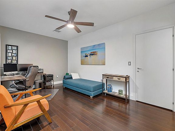 4th image of 743 NE 4th Avenue #743