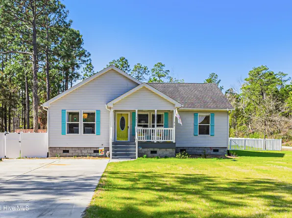 341 Hickory Road, Southport, NC 28461