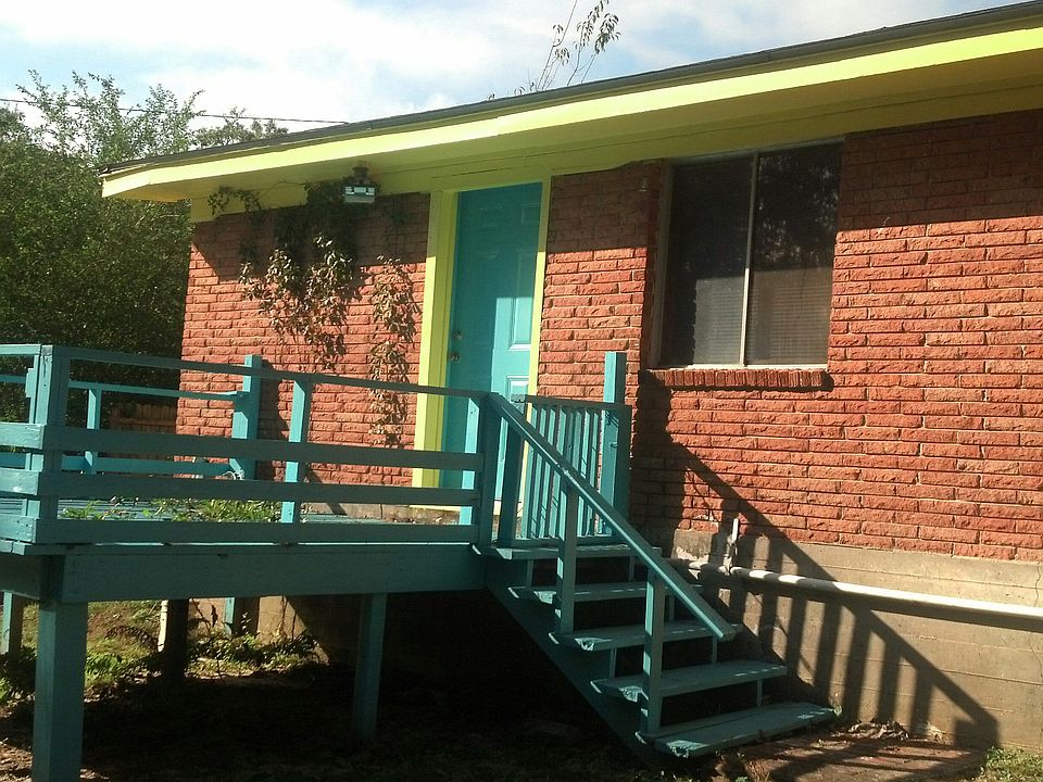 2nd image of 5018 Wood St