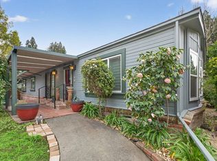 2 La Cuesta Court, Saint Helena, CA