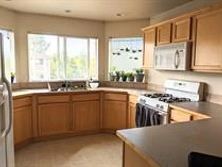 4160 Deemer Rd #202 — Photo 2