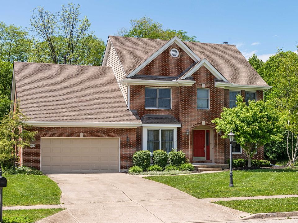 1st image of 843 Autumn Leaf Dr