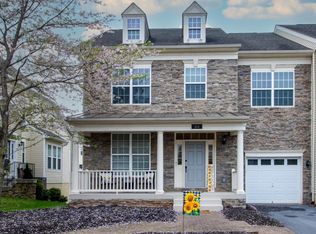 104 Strathmore Way E, Martinsburg, WV
