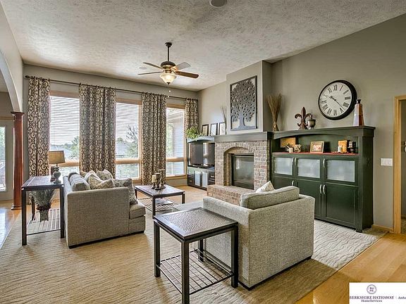 5th image of 3567 S 185th Ave
