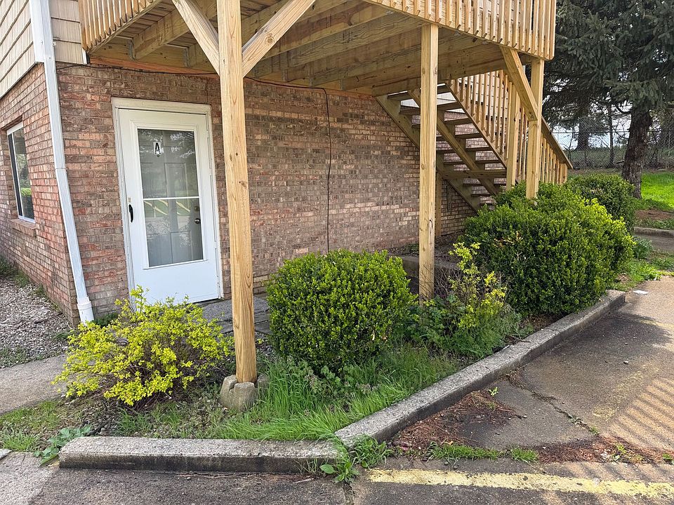 1st image of 512 9th Ave APT A