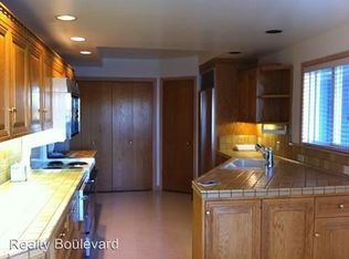 2580 Holcomb Ranch Ln, Reno, NV 89511