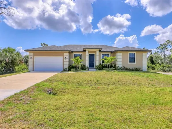 10242 Hallendale Dr, Port Charlotte, FL 33981