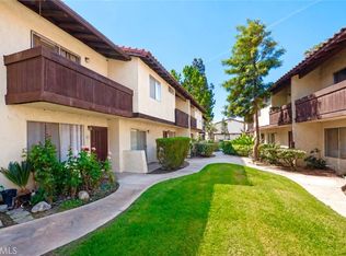 1077 Santo Antonio Dr APT 45, Colton, CA 92324