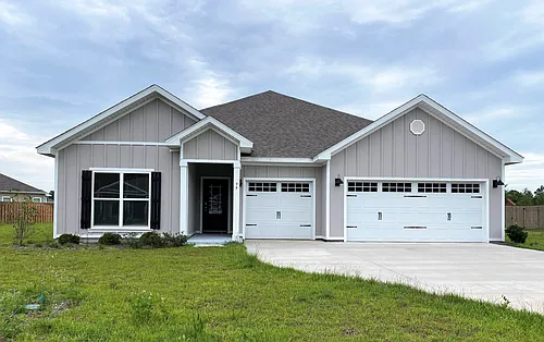 104 London Cir Photo 1
