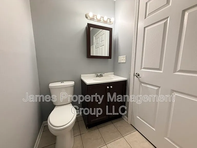 3112 W Monroe St #G — Photo 5
