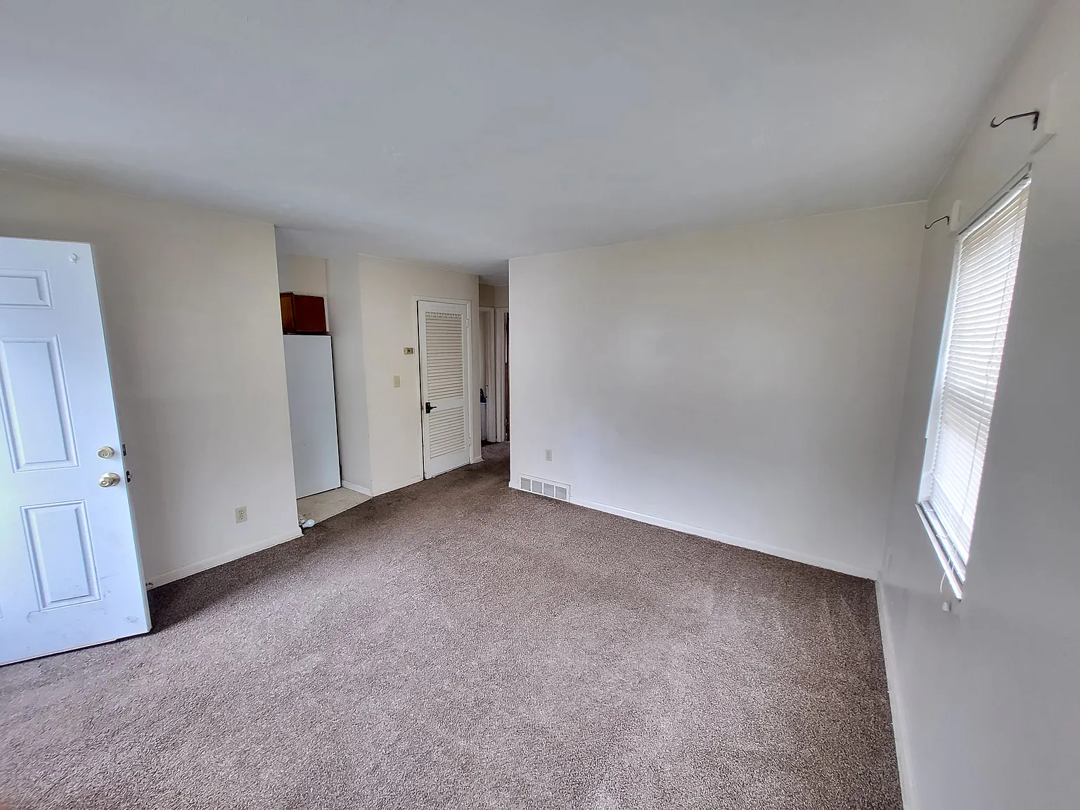 2 bed, 800 sqft, $850 — Photo 4