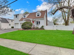 451 N Grove Street, Valley Stream, NY 11580