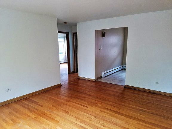 3rd image of 500 Sherman Ave APT 2S