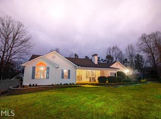 1084 Blackburn Rd, Dawsonville, GA 30534