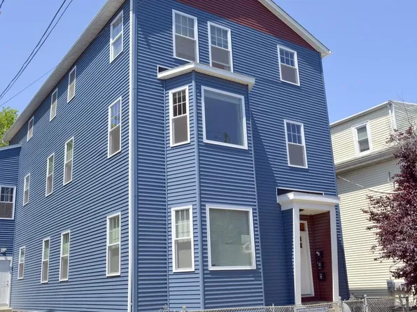 213 Carpenter St #2, Providence, RI 02903