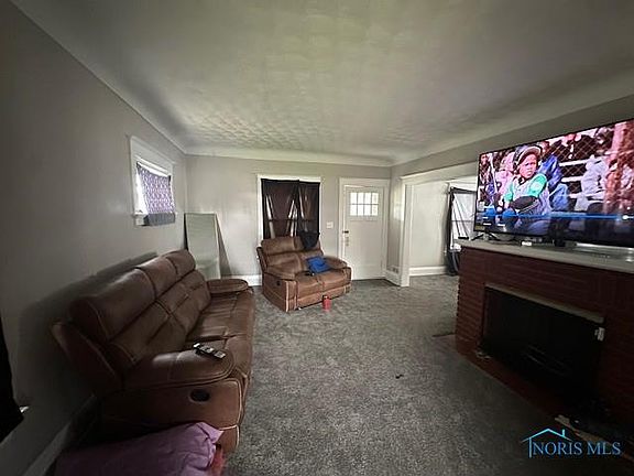 2nd image of 1543 South Ave