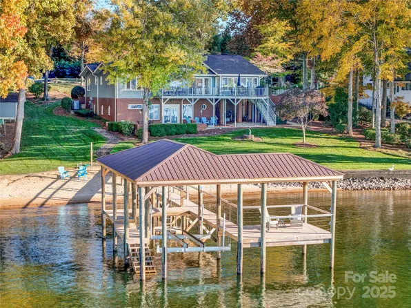 350 Normandy Rd, Mooresville, NC 28117