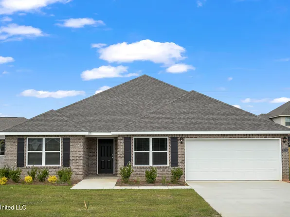 10191 Woodbury Dr, Gulfport, MS 39503