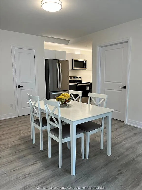 2 bed, 2.0 bath, 1065 sqft, $2,300 — Photo 4