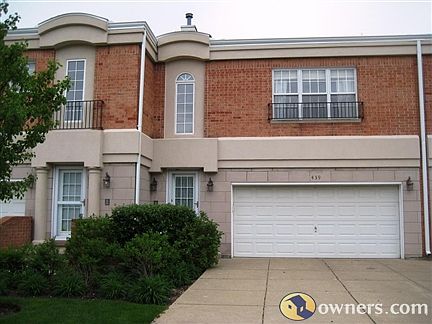 Welcome to 439 Town Place Circle