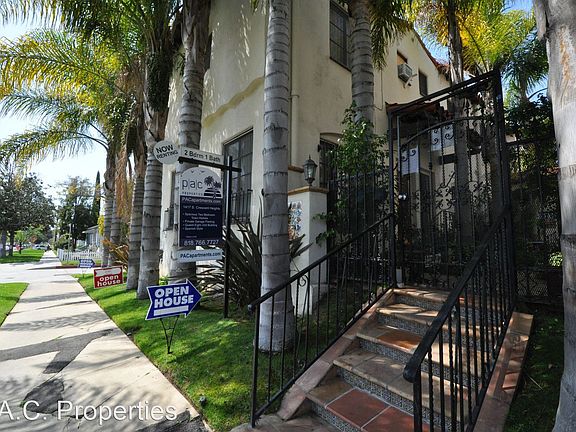 2nd image of 1417 S Crescent Heights Blvd #17409214