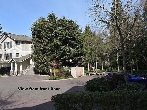 4th image of 5708 198th St SW APT F