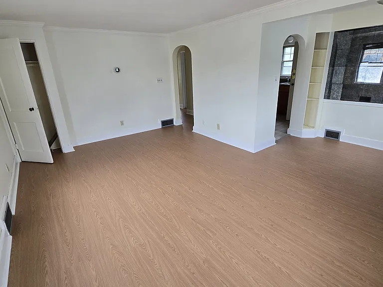 155 Glenwood Ave #2 — Photo 12