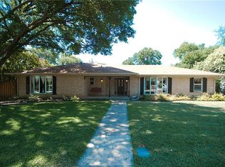 2704 Rockbrook Dr, Plano, TX 75074