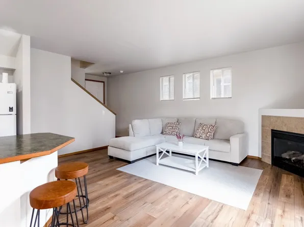 9826 184th St E, Puyallup, WA 98375