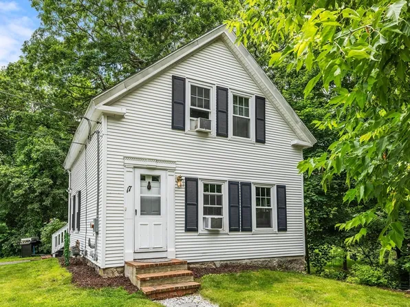 17 Cutler St, Medway, MA 02053