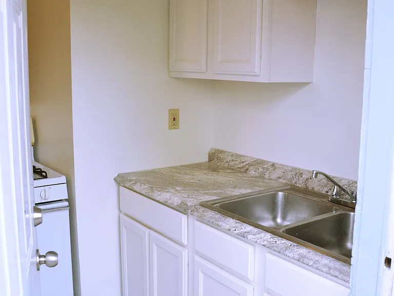 522 W McMicken Ave #2 — Photo 5