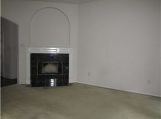 127 Annette St, Lancaster, TX 75146