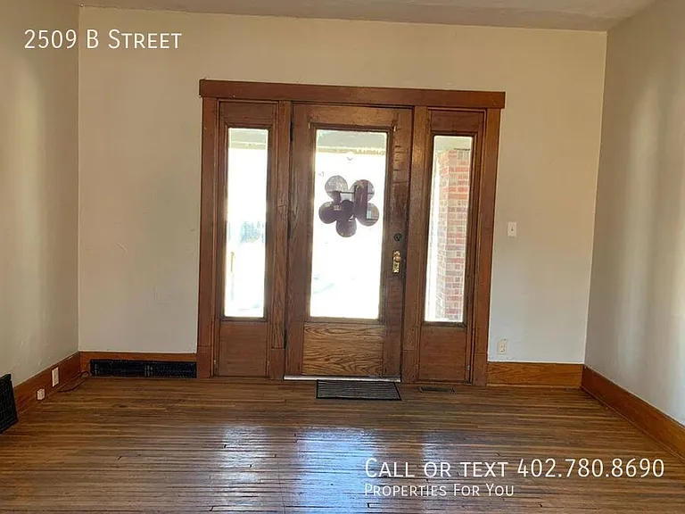 2509 B St — Photo 3