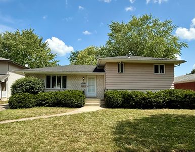 8203 White Oak Ave, Munster, IN, 46321