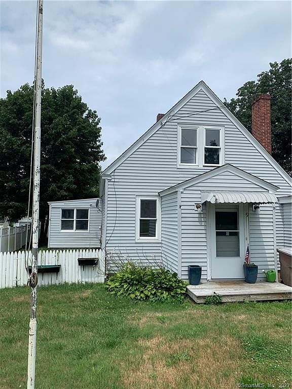 9 Black Point Rd E, Niantic, CT 06357 Zillow