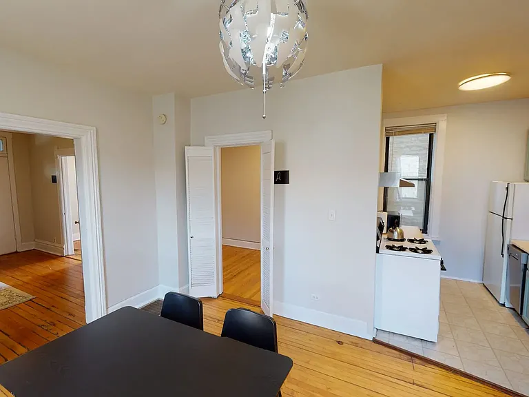 2345 N Bosworth Ave #1R — Photo 12