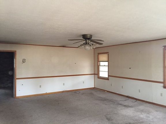 Additional Living Room