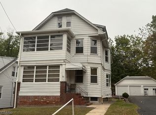 31 Linda Vista Ave FLOOR 2, Haledon, NJ 07508