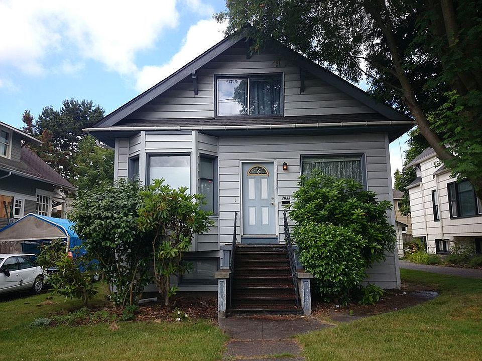 2nd image of 7033 24th Ave NW