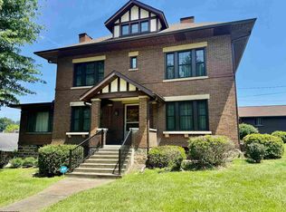 909 7th St, Fairmont, WV 26554