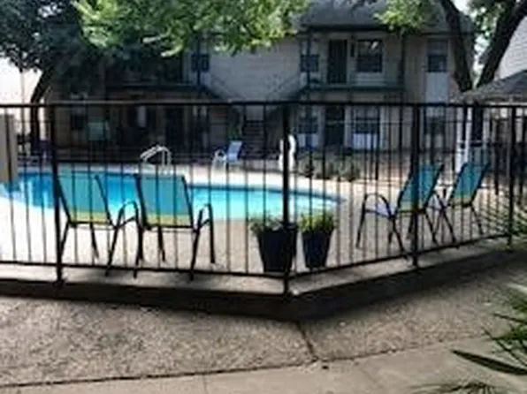 1624 Aquarena Springs Dr APT A107, San Marcos, TX 78666