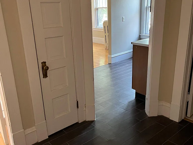11 N Willard St — Photo 6
