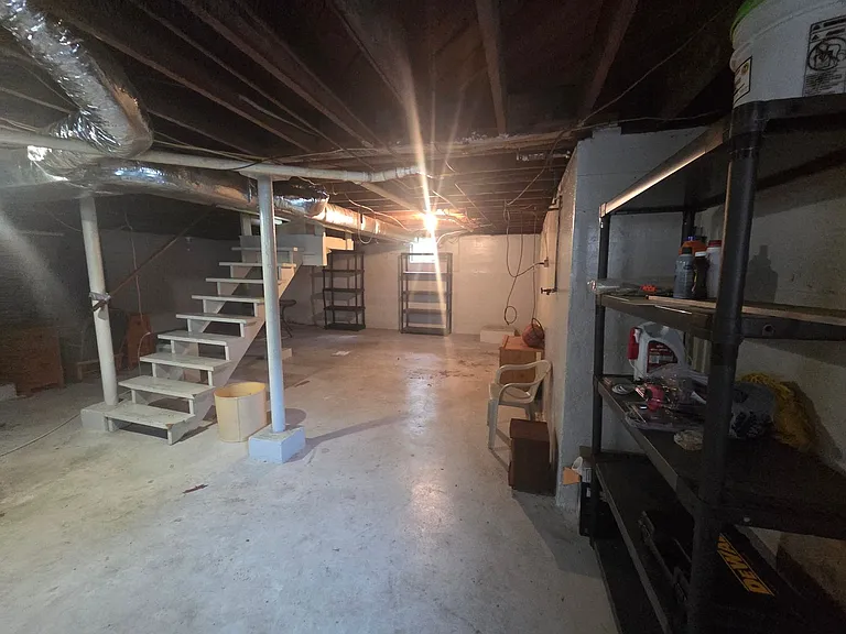 3232 Ashley St — Photo 13