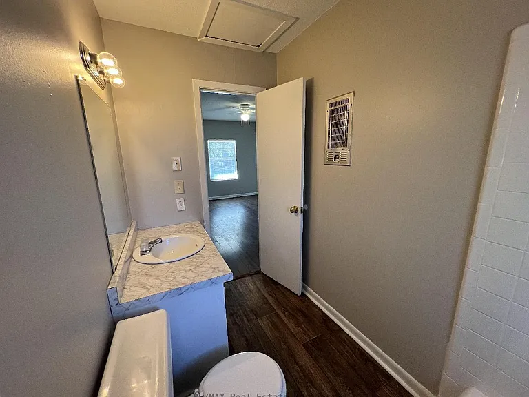 1207 N 25th Ave #4 — Photo 7