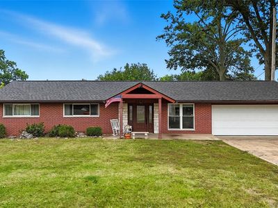 5445 Mild Dr, Saint Louis, MO, 63129