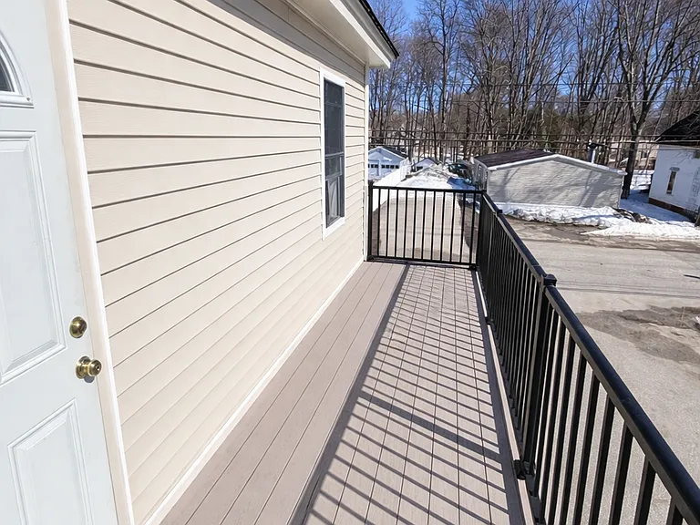 26 Washington St #2 — Photo 4