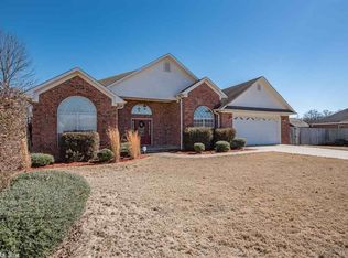 40 Lakeview Ln, Cabot, AR 72023