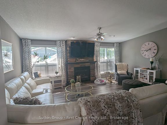 5th image of 25 Thames Rd #14